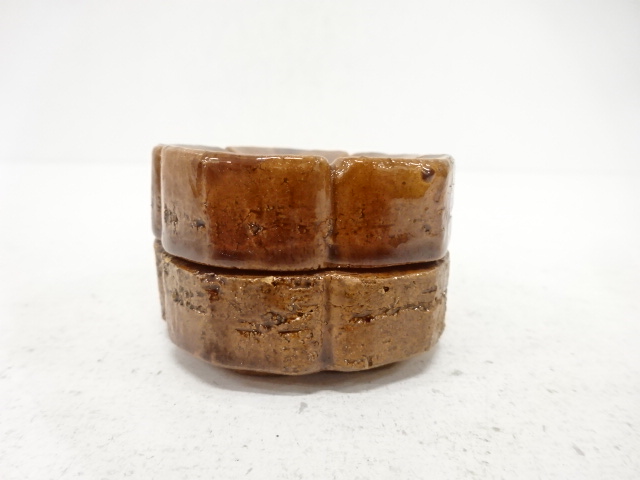  梅山造　桔梗　香合